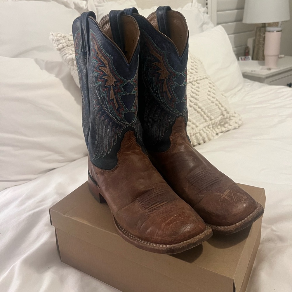 Tony Lama Square Toe Boots